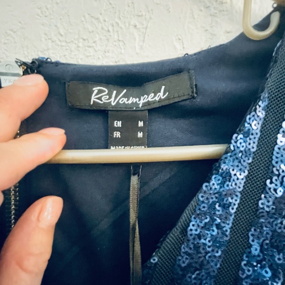 Revamped // Sequined Bodycon Dress in Sapphire Blue - Picture 5 of 6